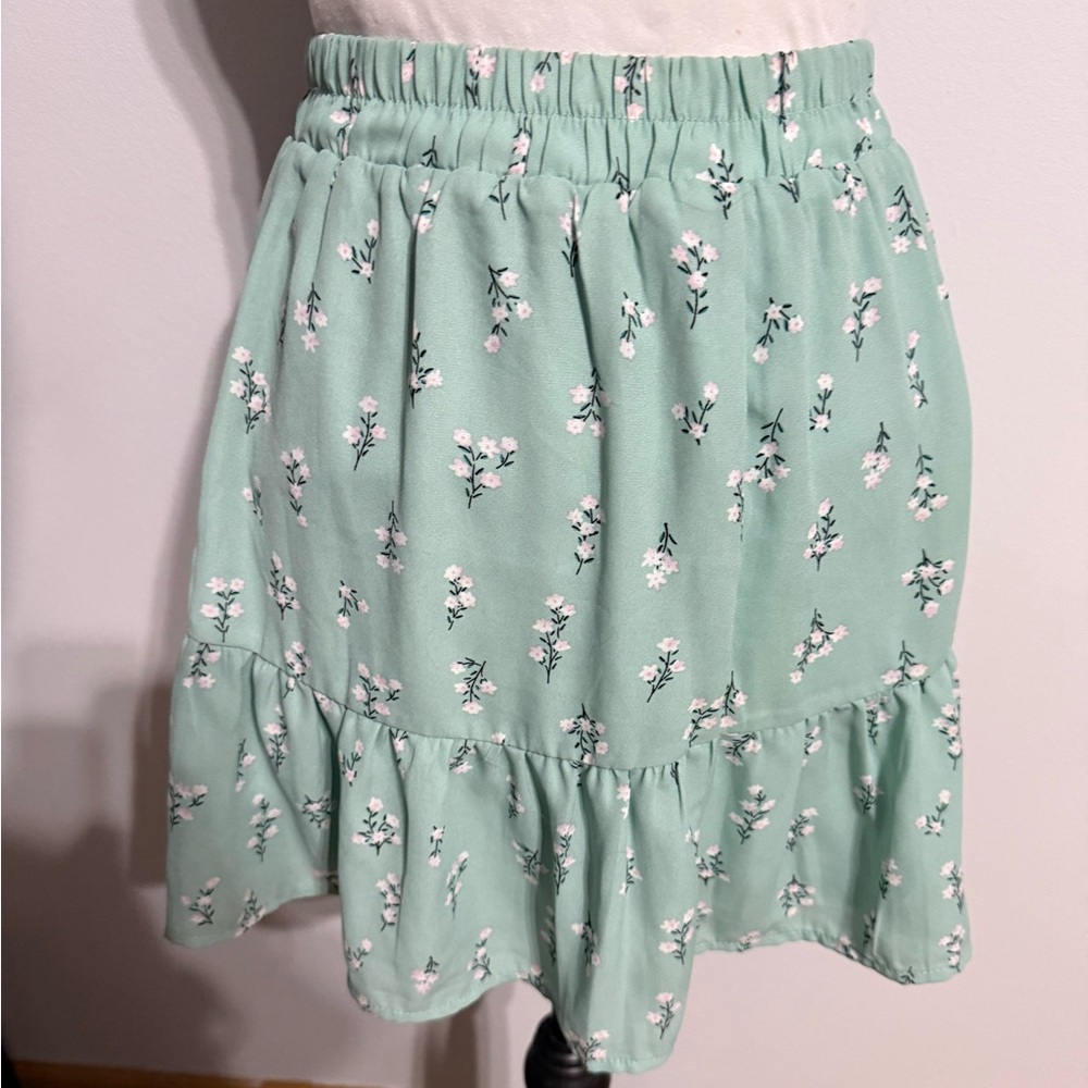 Francesca's Collections Mint Floral A-Line Skirt